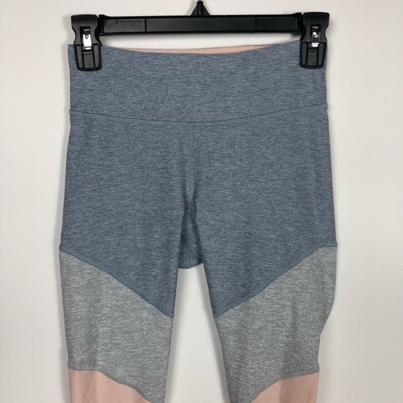 Outdoor voices 7/8 springs leggings - Picture 3 of 9